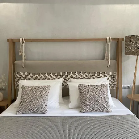 מלון דירות Soho Exclusive 4*