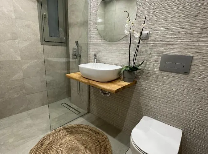 Soho Exclusive 4*